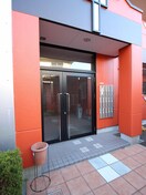 エントランス部分 ファーストプレイス