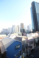 室内からの展望 プレール・ドゥーク新宿WEST