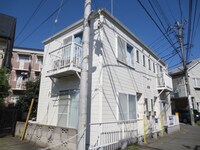 スプリ－ムハウス