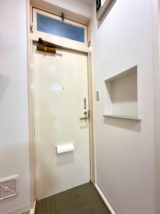 玄関 ヴェルデ・コウリン