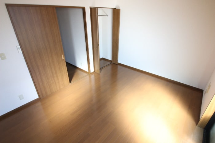 居室 アム－ル琴Ⅱ