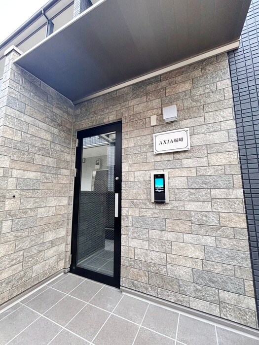 エントランス部分 ＡＸＩＡ堀崎