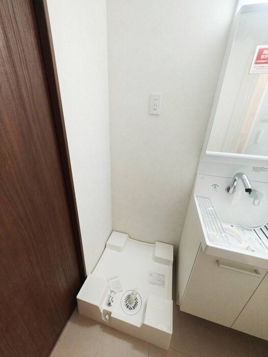 洗濯機置場 ＡＸＩＡ堀崎