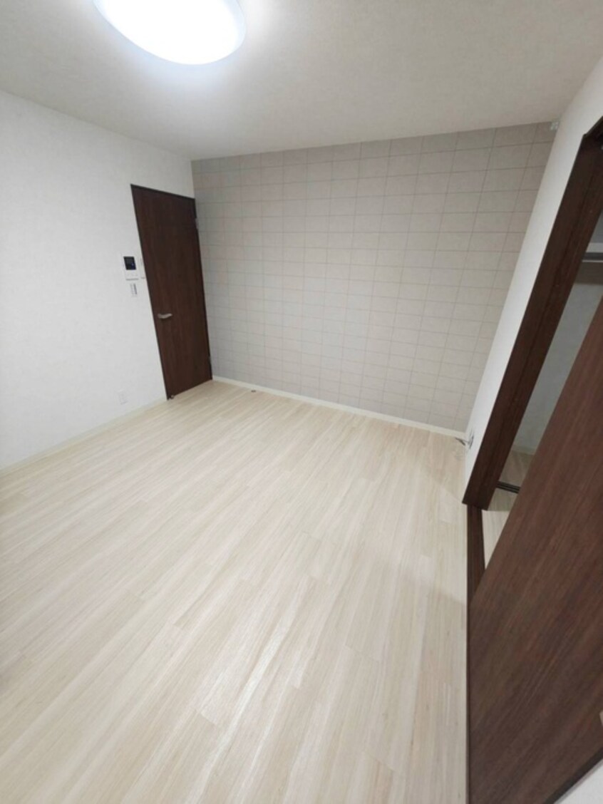 居室 ＡＸＩＡ堀崎