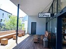 SIDEWALK　COFFE　ROASTERS(カフェ)まで502m ｶﾞｰﾃﾞﾝﾊｳｽ蛭田A棟