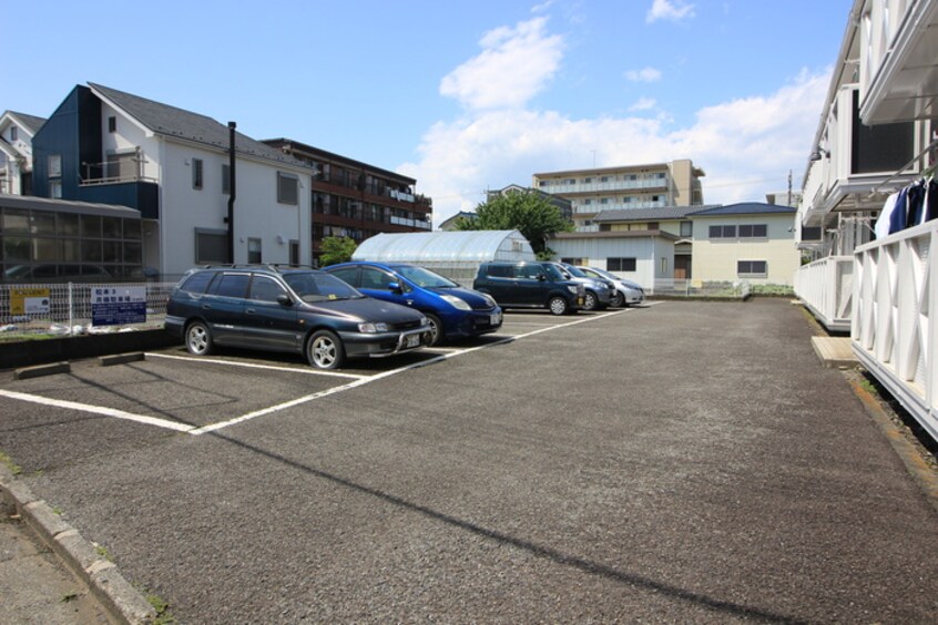 駐車場 ブル－ドエルＭ