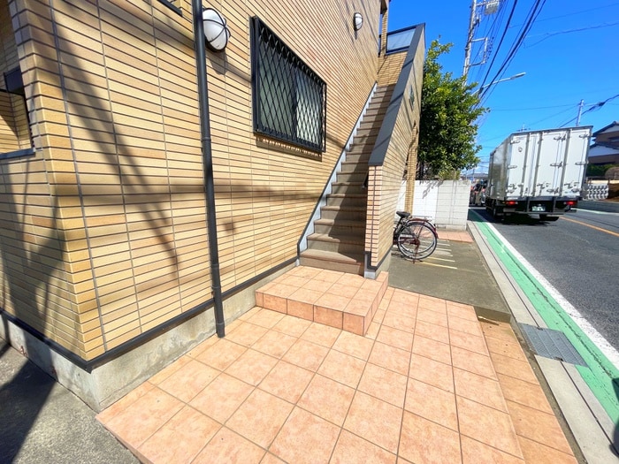 エントランス部分 アルカンシェル