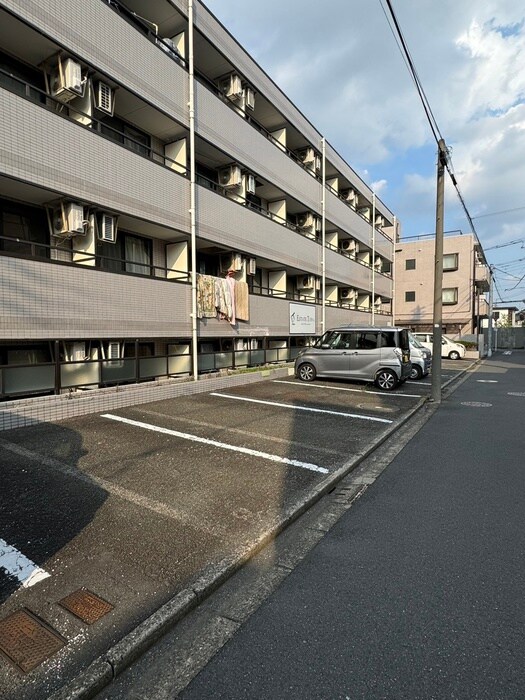 駐車場 コバヤシマンション