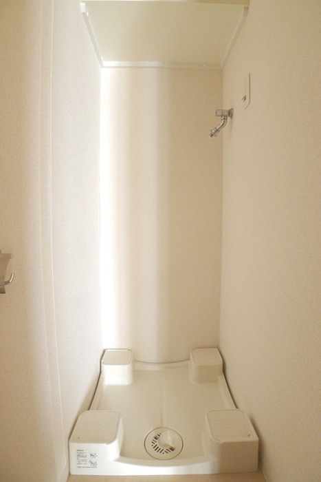 洗濯機置場 プライムアーバン西武柳沢