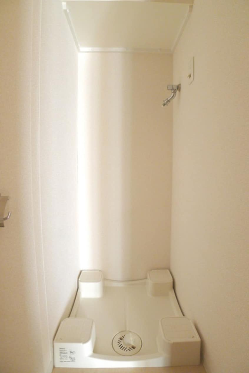 洗濯機置場 プライムアーバン西武柳沢