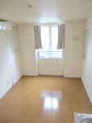 居室 ロ－レル本郷