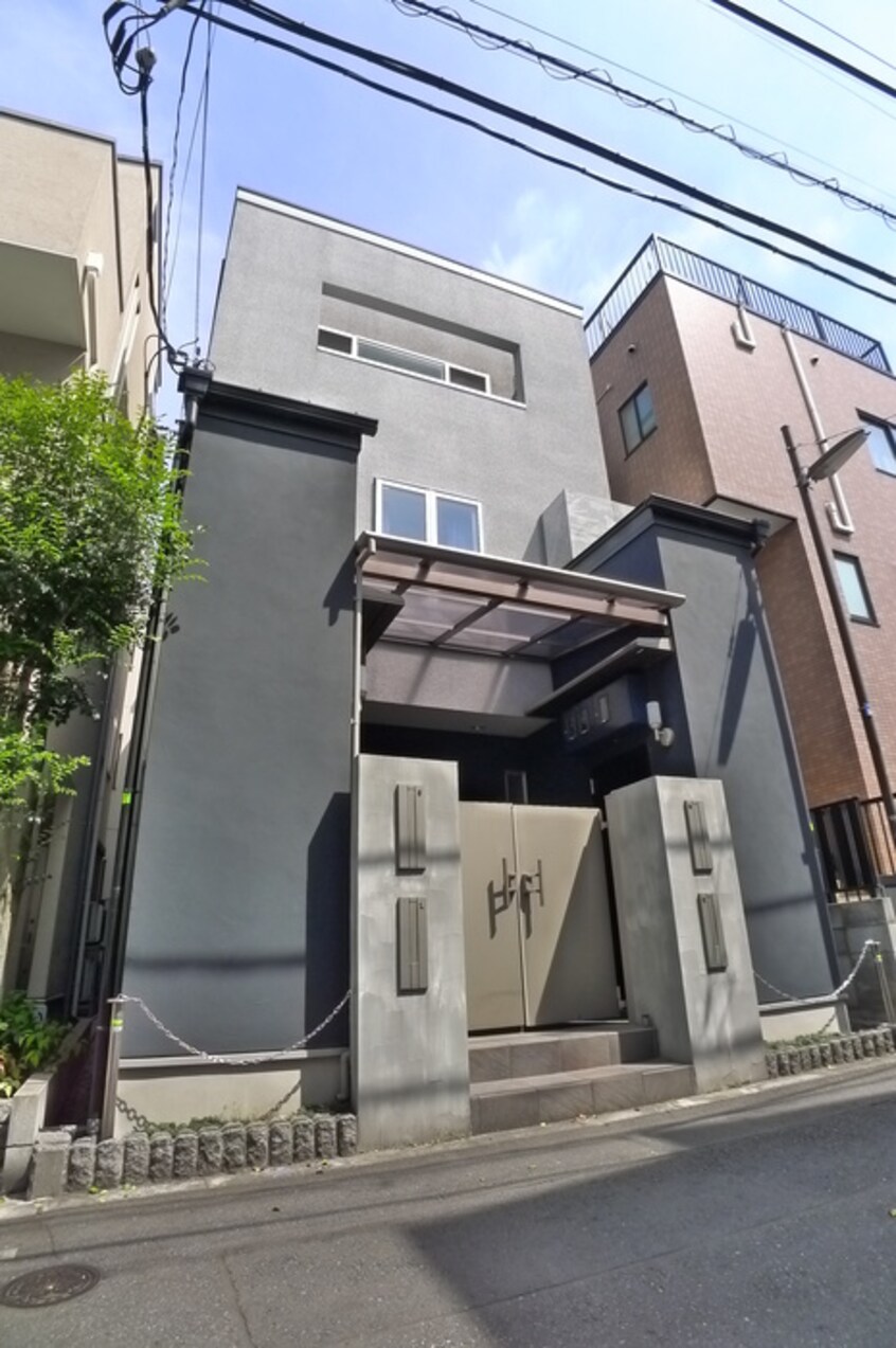 外観写真 ロ－レル本郷