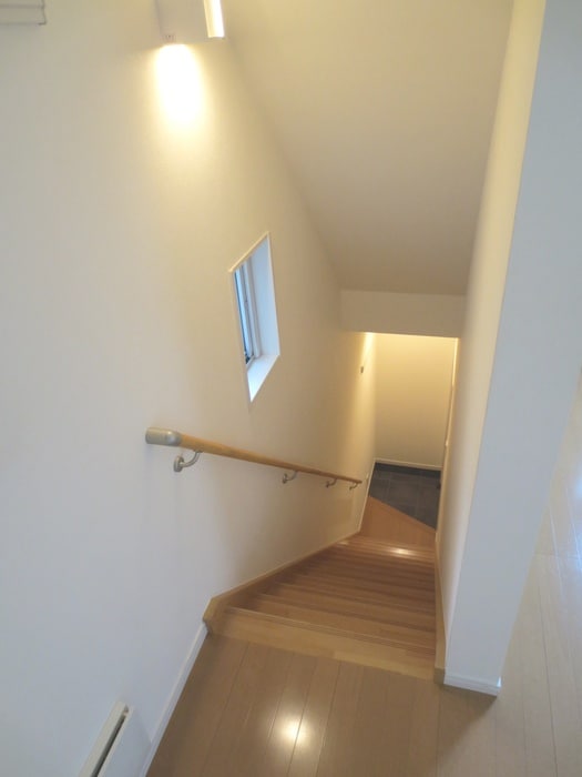 玄関 ロ－レル本郷