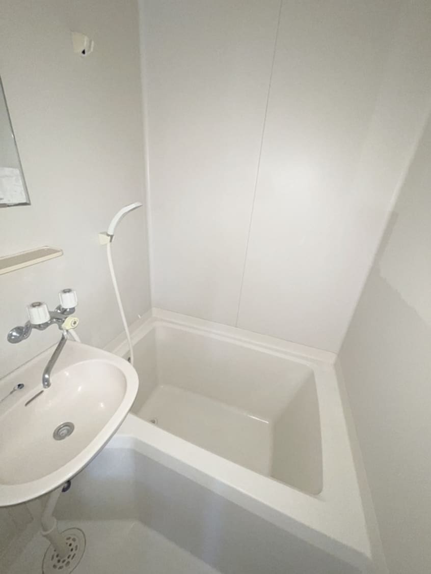 バス／シャワールーム等 スコラハウス前原