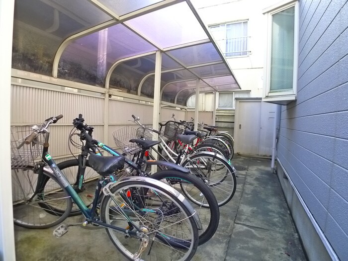 駐輪場 クレスト田町Ａ