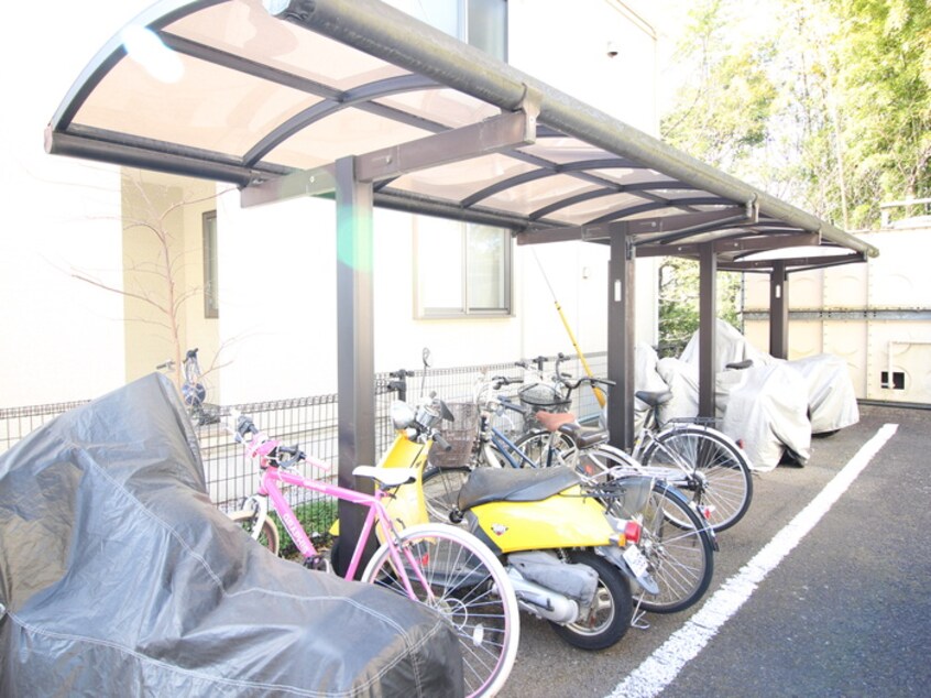 駐輪場 グリ－ンヒル