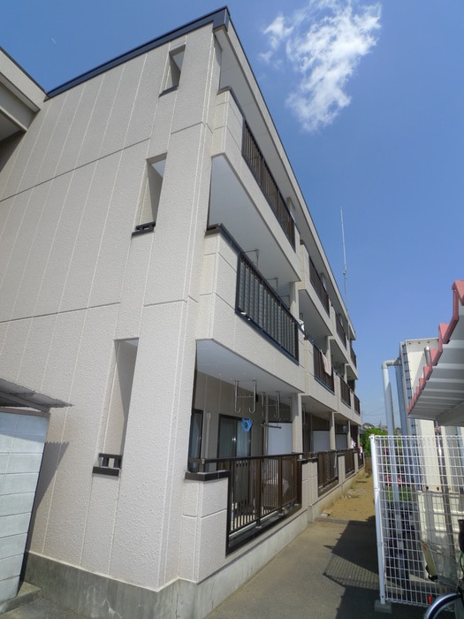 外観写真 ニューマリッチ吉沢Ａ