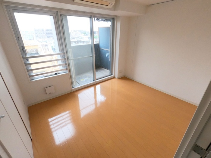 居室 ライブコ－ト草加