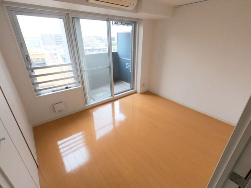 居室 ライブコ－ト草加