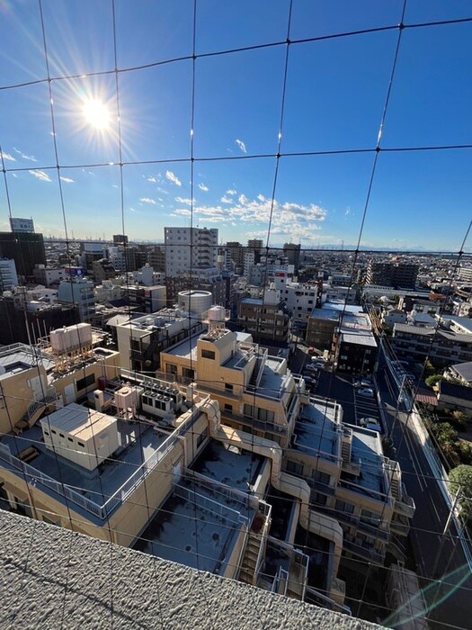 室内からの展望 ライブコ－ト草加