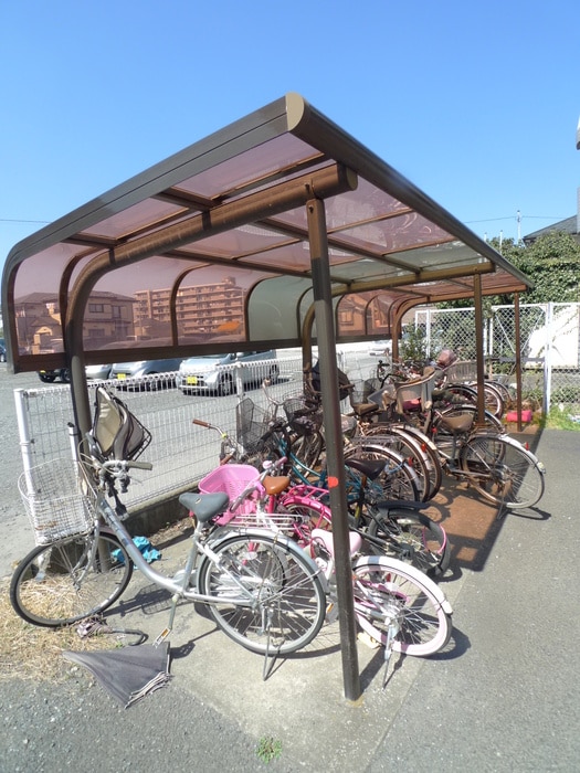 駐輪場 レスポワール祇園