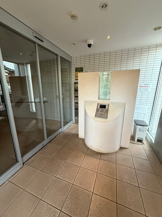 エントランス部分 ＥＬ　ＰＡＴＩＯ