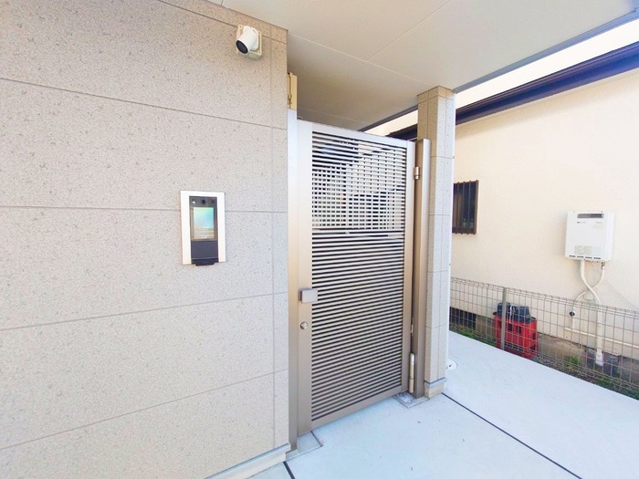 エントランス部分 クレスト東村山