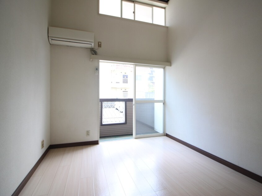 居室 ヴィラ湘南台