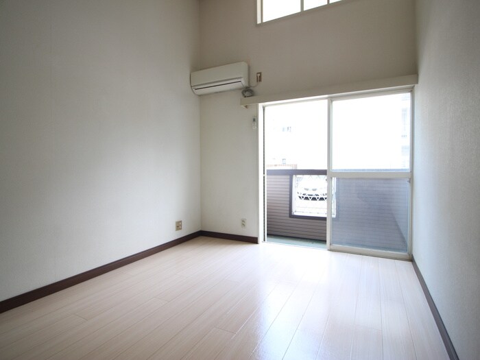 居室 ヴィラ湘南台