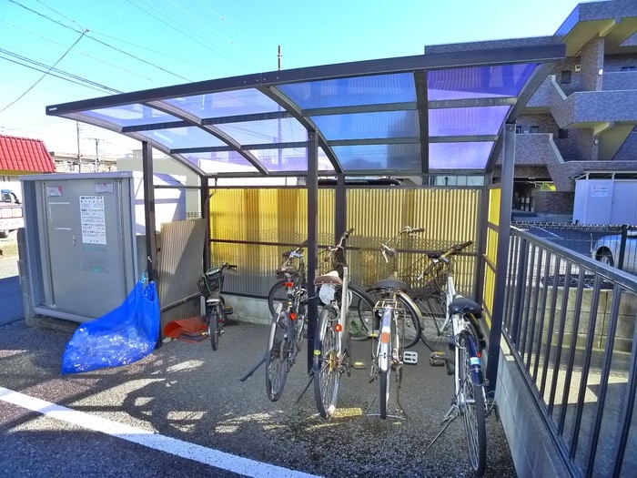 駐輪場 ラフィ－ヌ・ジュネス２