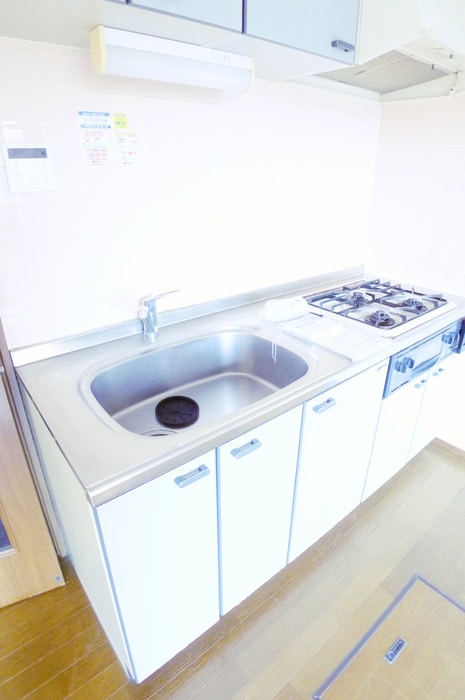 キッチン ラフィ－ヌ・ジュネス２