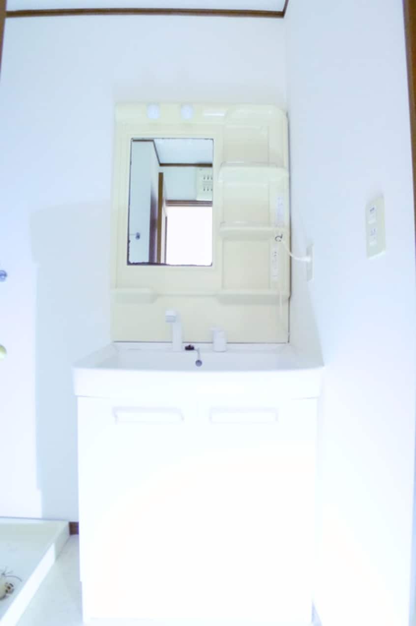 洗面 ラフィ－ヌ・ジュネス２