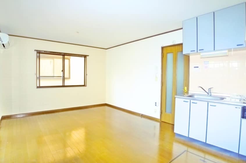 居室 ラフィ－ヌ・ジュネス２