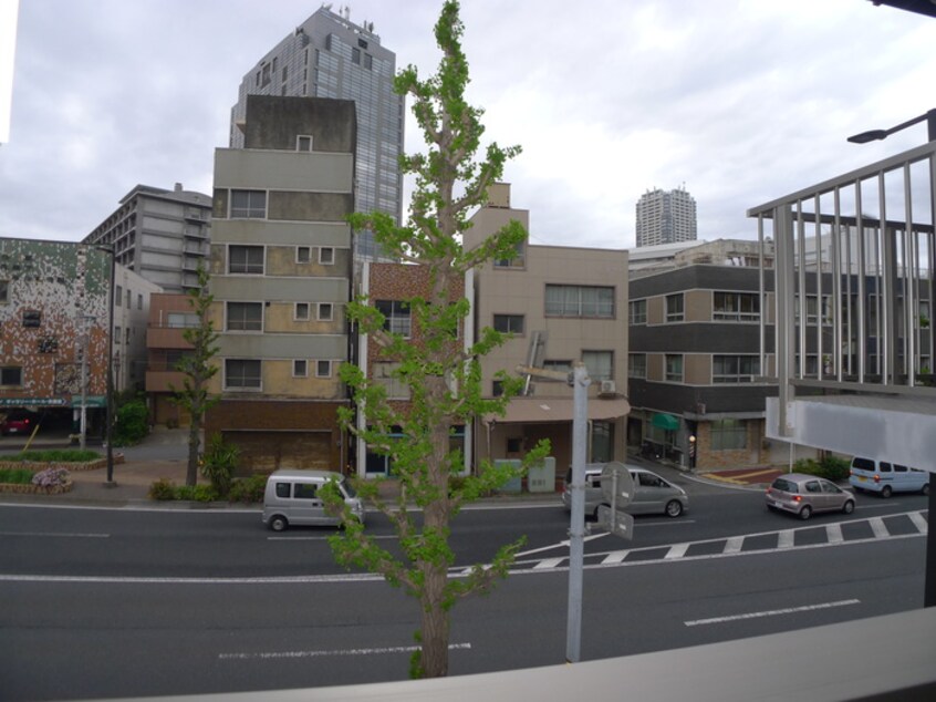 室内からの展望 リブリ・エイリアス