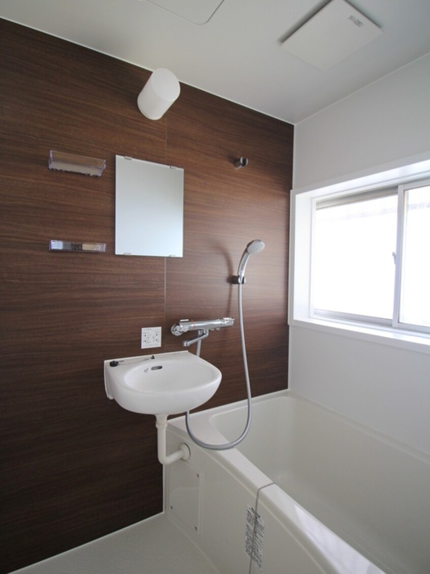 バス／シャワールーム等 時田荘