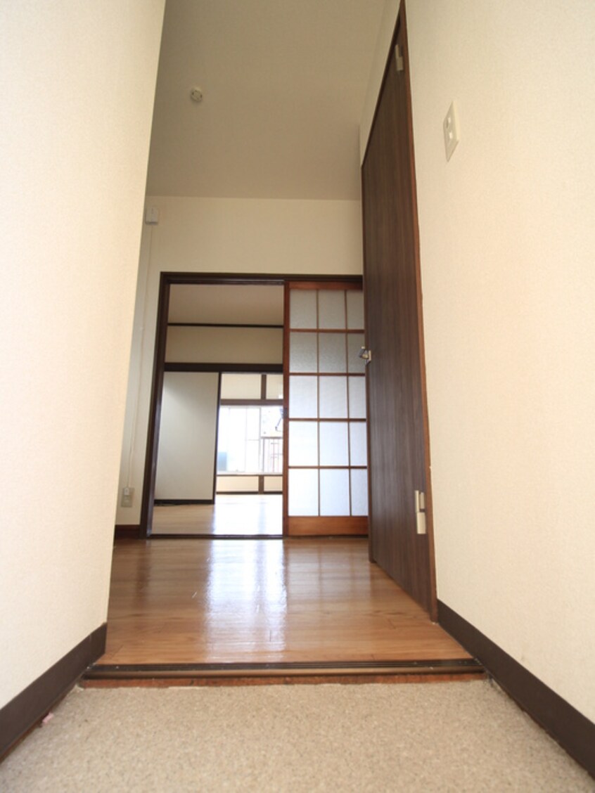 玄関 時田荘