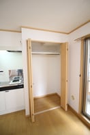 収納 上間ビル