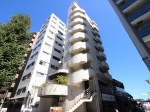 プラザ中村