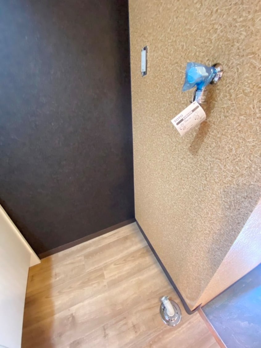 洗濯機置場 アドリ－ム吉野町(703)