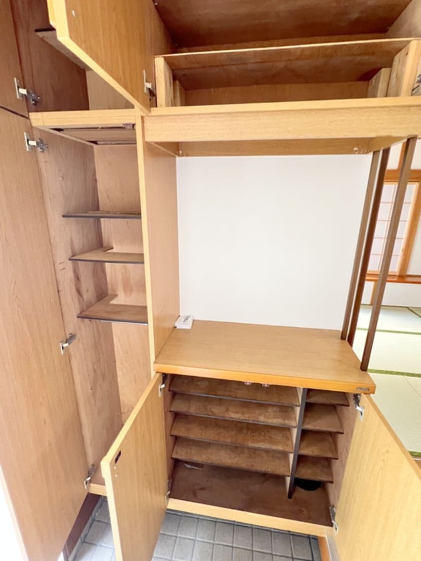 靴箱 村野邸貸家