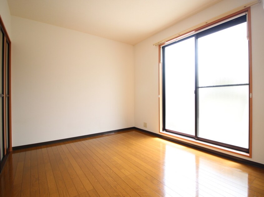 居室 ラフィーネ１