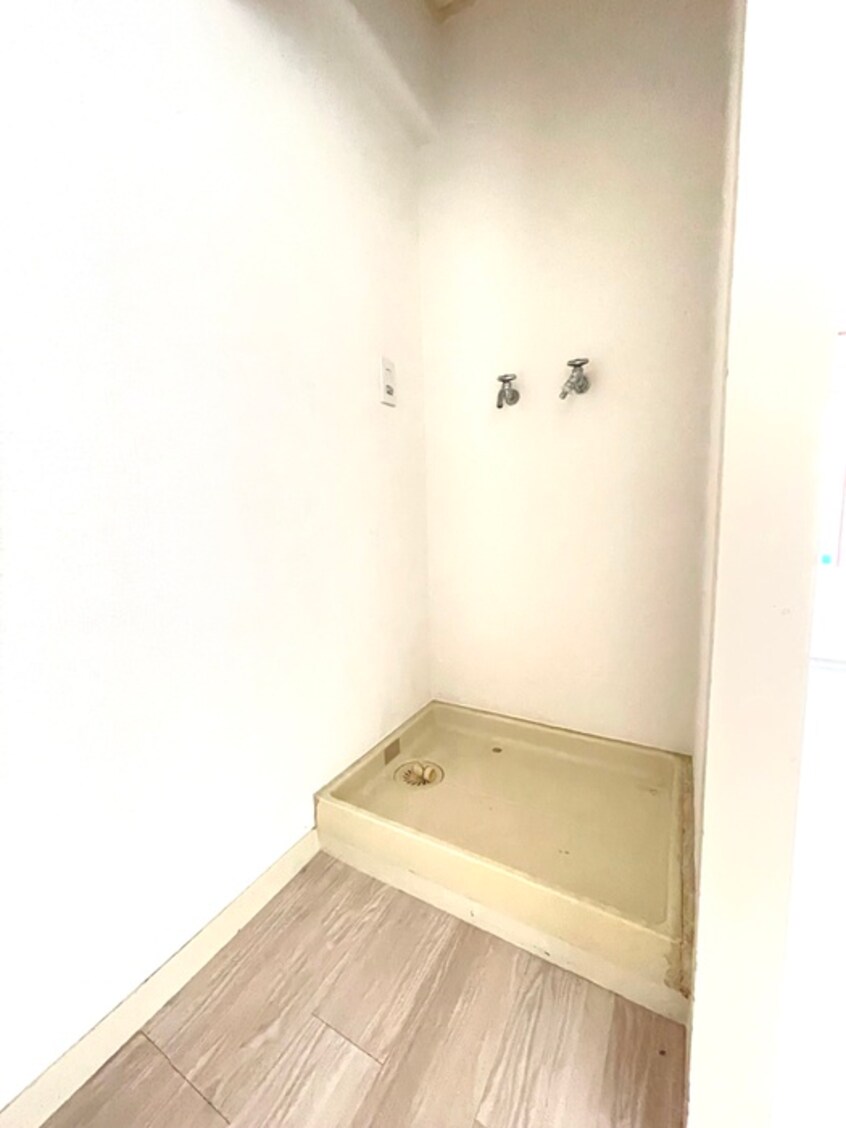 洗濯機置場 小野宮ＮＩＣハイム鶴見第５