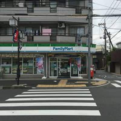 ファミリーマート 柚木国分寺南町店(コンビニ)まで450m アクアガ－デン