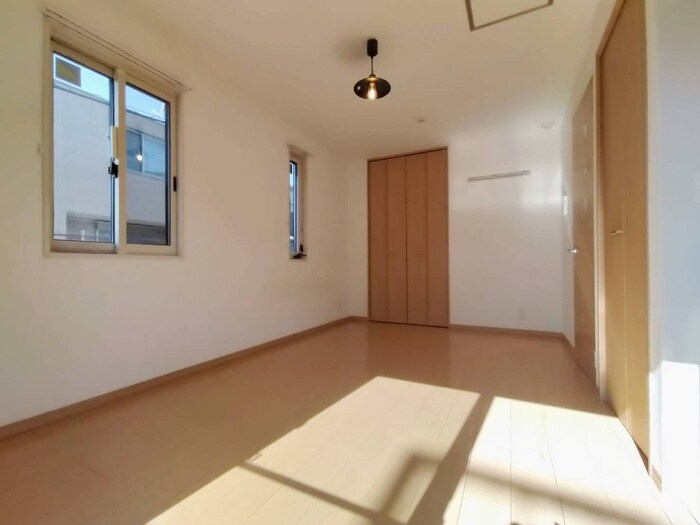 居室 ピヴォワーヌ