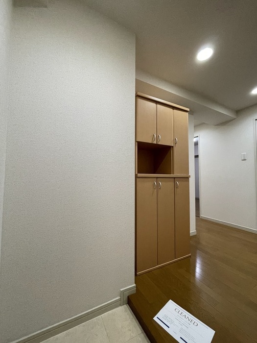 玄関 オ－ガスタ和光