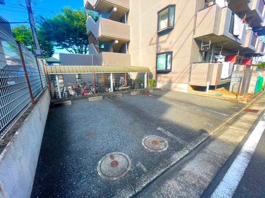 駐車場 ボヌール西ヶ岡