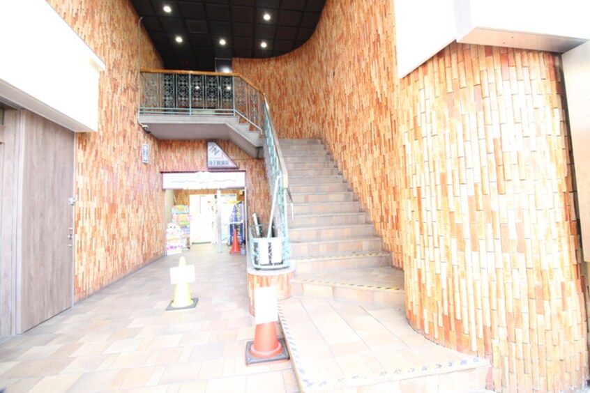 エントランス部分 GSプラザ鶴見駅前（410）