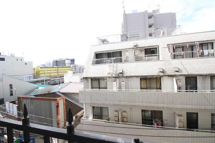 室内からの展望 GSプラザ鶴見駅前（410）