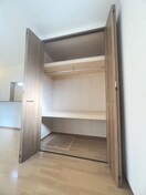 収納 エルフォート・Ｕ