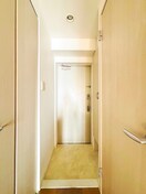 玄関 ファミーユ